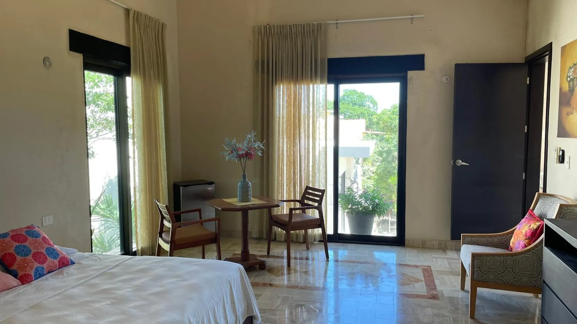 Guest house Real Escondida Hotel Playa del Carmen Mexico